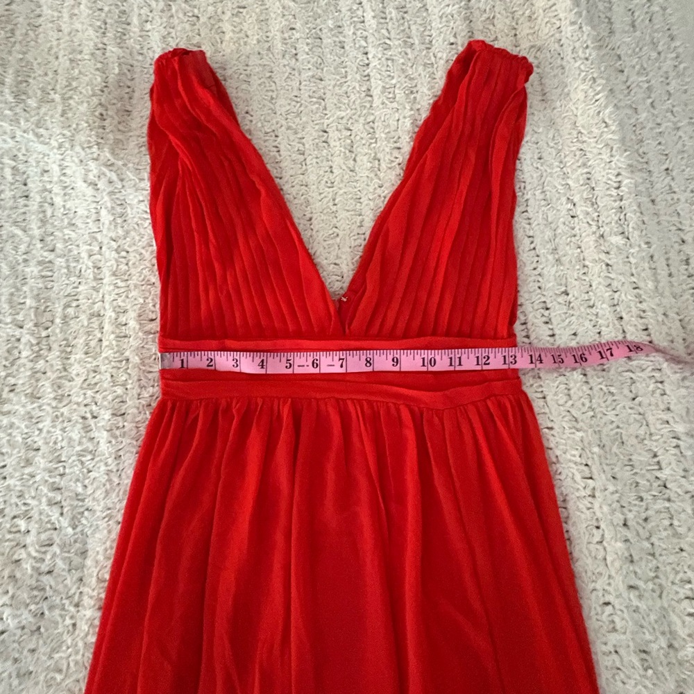 Love X Design Elegant Red Evening Gown - Picture 6 of 6